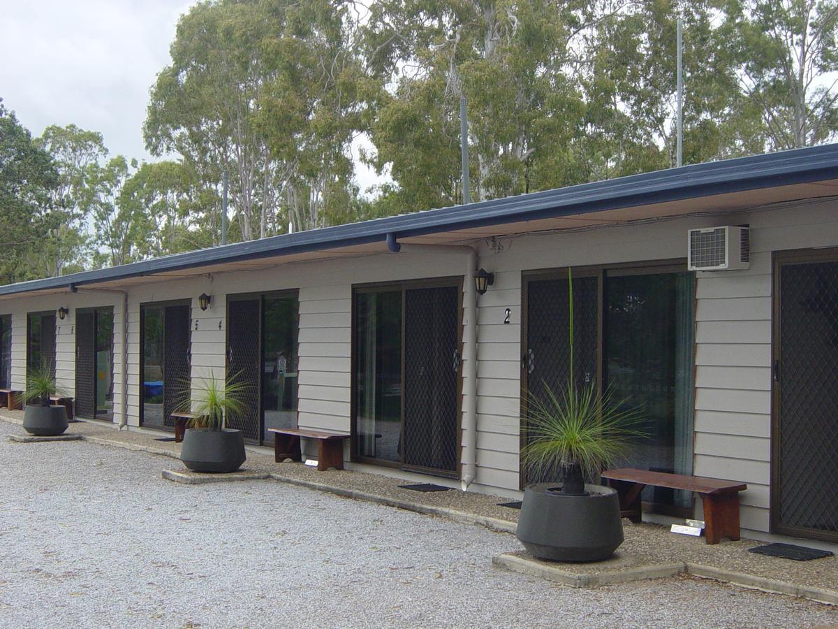 Greenacres Motel / Van Park Benaraby Luaran gambar