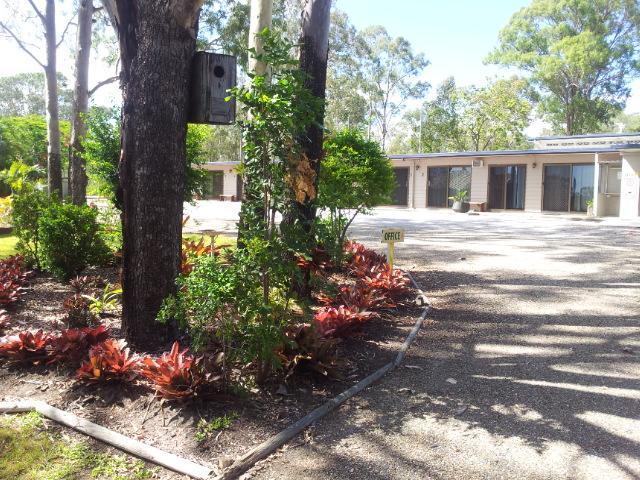 Greenacres Motel / Van Park Benaraby Luaran gambar
